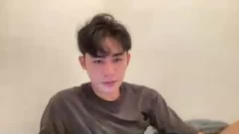 Snapshot of xluminous chatting on June 2026 02:05:01 PM MIKAEL online show from June 2026 02:05:01 PM