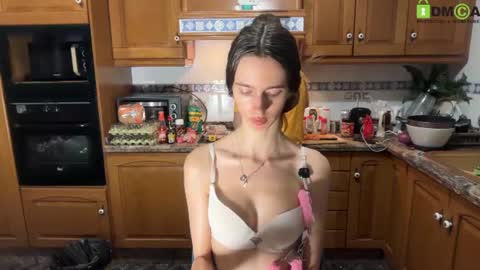 Snapshot of xmaskedgirl888 chatting on July 2026 11:22:01 PM Extreme Couple online show from July 2026 11:22:01 PM
