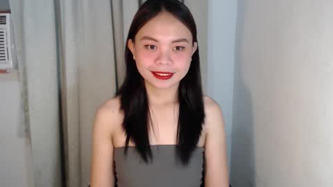 nathalie online show from February 2026 05:38:01 AM