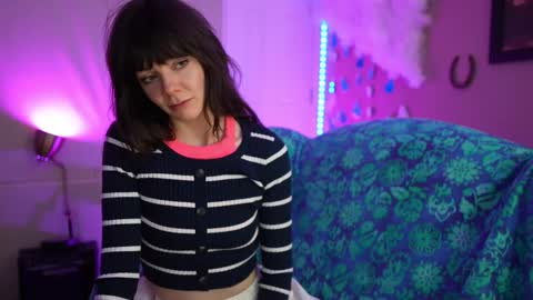 Bella Bondai online show from February 2025 03:19:01 PM