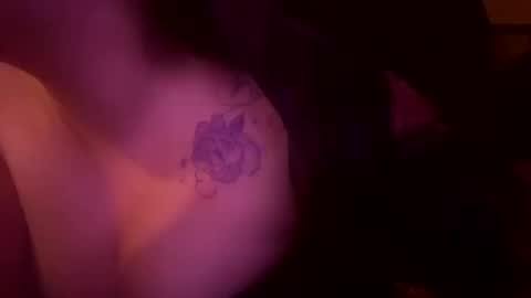 xocrybaby online show from October 2025 10:37:02 AM