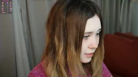 Milana online show from November 2025 06:39:03 AM