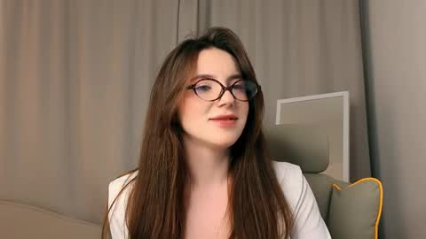 Snapshot of xolorene chatting on April 2026 09:43:02 PM Jane online show from April 2026 09:43:02 PM