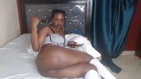 Snapshot of xowie1 chatting on November 2025 05:48:02 PM Xoe online show from November 2025 05:48:02 PM