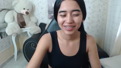 melany online show from May 2026 12:15:01 PM