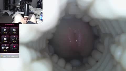 xoxowtf online show from December 2025 06:01:02 PM