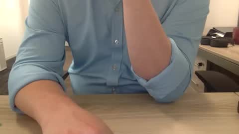 Snapshot of xrdrcrx chatting on March 2026 07:31:01 PM xrdrcrx online show from March 2026 07:31:01 PM