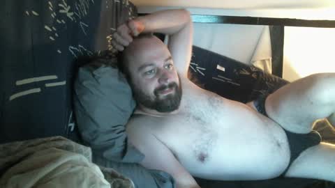 Red online show from January 2025 09:07:01 AM