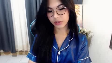 Snapshot of xseductive_airax chatting on January 2025 11:03:02 PM aira online show from January 2025 11:03:02 PM