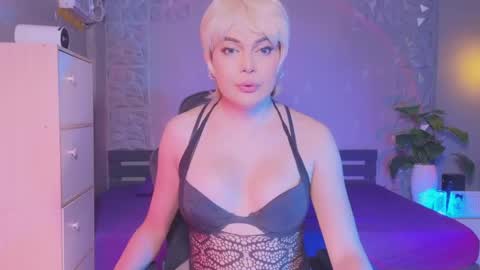 Michelle online show from May 2026 09:06:01 AM