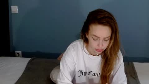 AnnaMaee online show from January 2025 06:17:01 AM