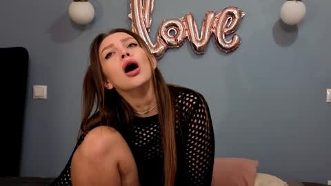 AnnaMaee online show from February 2025 11:42:01 PM