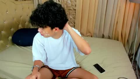 Snapshot of xsianhotcocxx chatting on April 2026 04:17:02 PM xsianhotcocxx online show from April 2026 04:17:02 PM