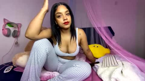 xStarGazingx online show from March 2025 12:34:01 PM