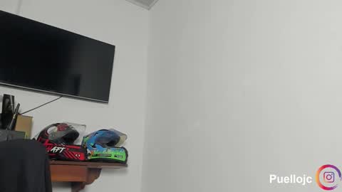 Snapshot of xtipp3r chatting on February 2026 11:22:01 AM Stipp3r online show from February 2026 11:22:01 AM