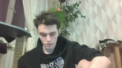 traqqq online show from May 2026 07:42:02 PM