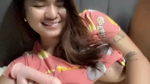 xtremelyasian online show from May 2026 06:38:02 PM