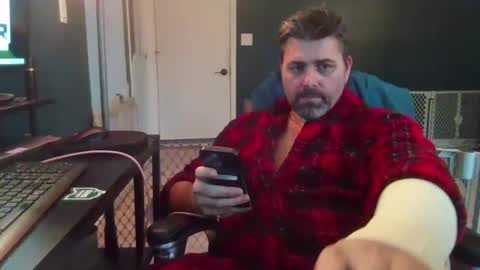 Snapshot of xtremo69 chatting on December 2024 04:05:01 PM Daddy online show from December 2024 04:05:01 PM