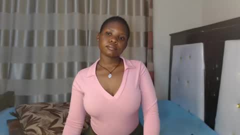 hey its Mayah online show from January 2025 01:18:02 AM