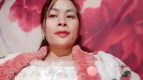 xuxulove00 online show from December 2025 01:06:01 PM