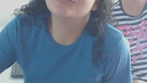 Gabriela and Camila online show from January 2025 03:08:02 PM