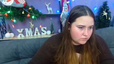 Snapshot of xx_daniella_xx chatting on December 2024 03:39:01 AM xx daniella xx online show from December 2024 03:39:01 AM