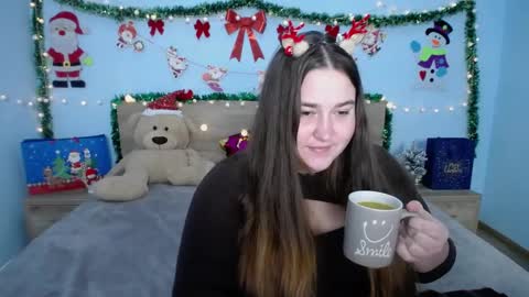 Snapshot of xx_daniella_xx chatting on December 2024 10:17:02 PM xx daniella xx online show from December 2024 10:17:02 PM