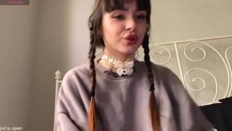 Lily online show from June 2026 11:08:02 AM