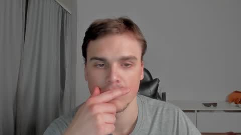 raul online show from March 2026 01:47:01 AM