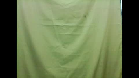 Mariel online show from October 2025 01:25:01 AM