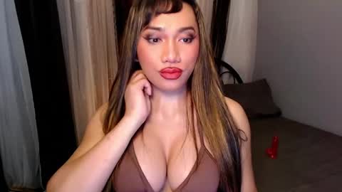 Snapshot of xxcinddyxx chatting on February 2025 06:18:01 AM cinddy online show from February 2025 06:18:01 AM