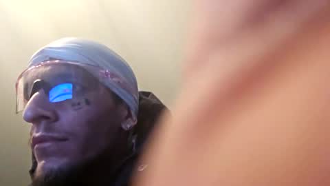 Snapshot of xxdude91 chatting on December 2024 02:39:01 AM xxdude91 online show from December 2024 02:39:01 AM