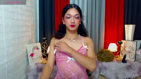 Snapshot of xxgoddessofsatisfactionxx chatting on March 2025 02:59:02 AM Sophie online show from March 2025 02:59:02 AM