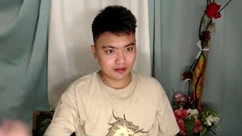 Snapshot of xxhotloyd_cummerx chatting on January 2025 10:54:01 AM Loyd online show from January 2025 10:54:01 AM