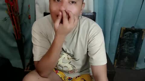 Snapshot of xxhotloyd_cummerx chatting on February 2025 06:43:02 PM Loyd online show from February 2025 06:43:02 PM