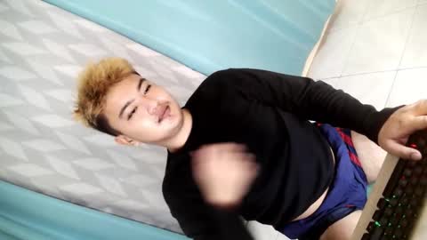 Snapshot of xxhotloyd_cummerx chatting on November 2025 09:59:02 PM Loyd online show from November 2025 09:59:02 PM