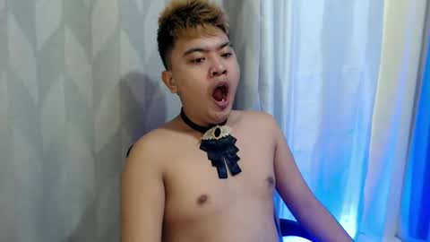 Snapshot of xxhotloyd_cummerx chatting on November 2025 07:04:02 PM Loyd online show from November 2025 07:04:02 PM