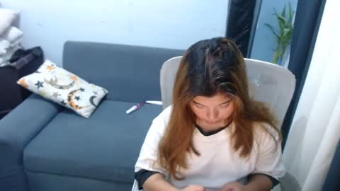 Snapshot of xxhotpinayxx610495 chatting on January 2025 05:11:01 AM Sheyn Coleen online show from January 2025 05:11:01 AM