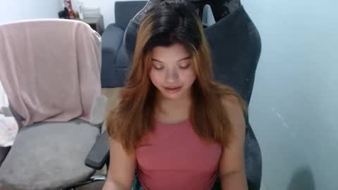 Snapshot of xxhotpinayxx610495 chatting on February 2025 01:18:02 PM Sheyn Coleen online show from February 2025 01:18:02 PM