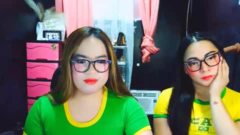 Snapshot of xxirene chatting on February 2026 06:47:01 AM xxirene online show from February 2026 06:47:01 AM