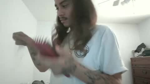 Snapshot of xxjasoneecxx chatting on January 2025 10:40:02 AM XxJasoneecxX online show from January 2025 10:40:02 AM