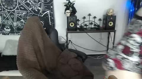 Lilith online show from January 2025 02:01:01 AM