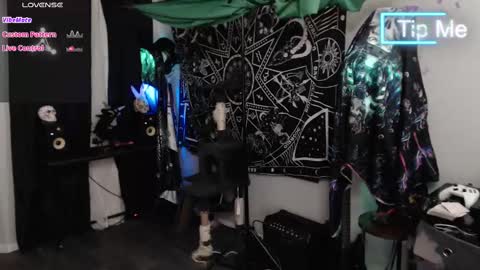 Lilith online show from February 2025 08:07:01 AM