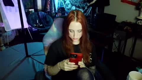 Snapshot of xxlilithmoonxx chatting on April 2026 02:09:02 AM Lilith online show from April 2026 02:09:02 AM