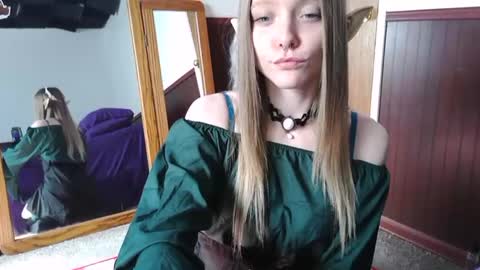 Snapshot of xxloveanastasia chatting on February 2025 06:42:01 PM LoveAnastasia online show from February 2025 06:42:01 PM