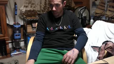 Snapshot of xxscubastevexxx chatting on February 2026 05:24:01 AM xxScubaStevexx online show from February 2026 05:24:01 AM
