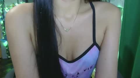 Snapshot of xxsexyass chatting on January 2025 08:21:01 PM Kelsey online show from January 2025 08:21:01 PM