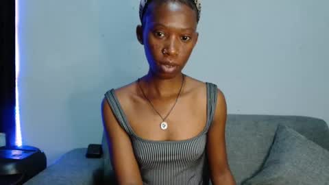 Snapshot of xxsexytalia28 chatting on October 2025 04:24:01 AM xxsexytalia28 online show from October 2025 04:24:01 AM