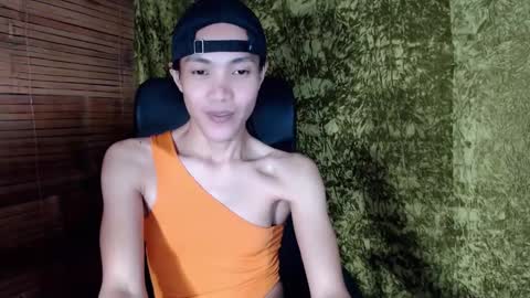 Snapshot of xxskinny_alonzoxx chatting on February 2025 08:09:02 PM Ali online show from February 2025 08:09:02 PM
