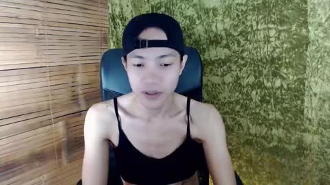 Snapshot of xxskinny_alonzoxx chatting on March 2025 08:35:02 PM Ali online show from March 2025 08:35:02 PM